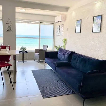 Seaside Cozy Apartment Haifa Exterior photo