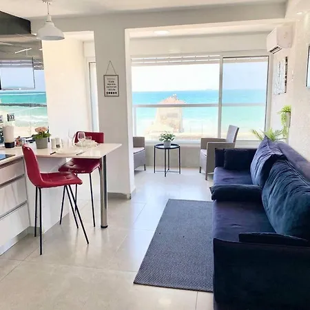 Seaside Cozy Apartment Haifa Exterior photo
