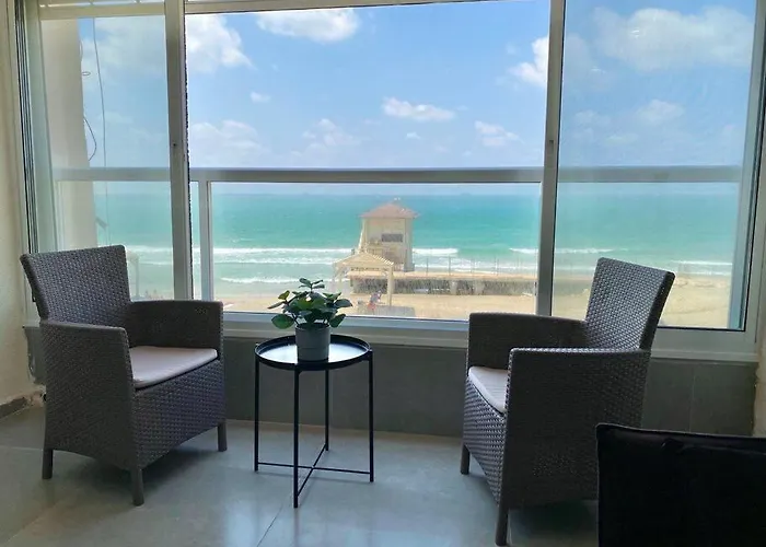 Seaside Cozy Apartment